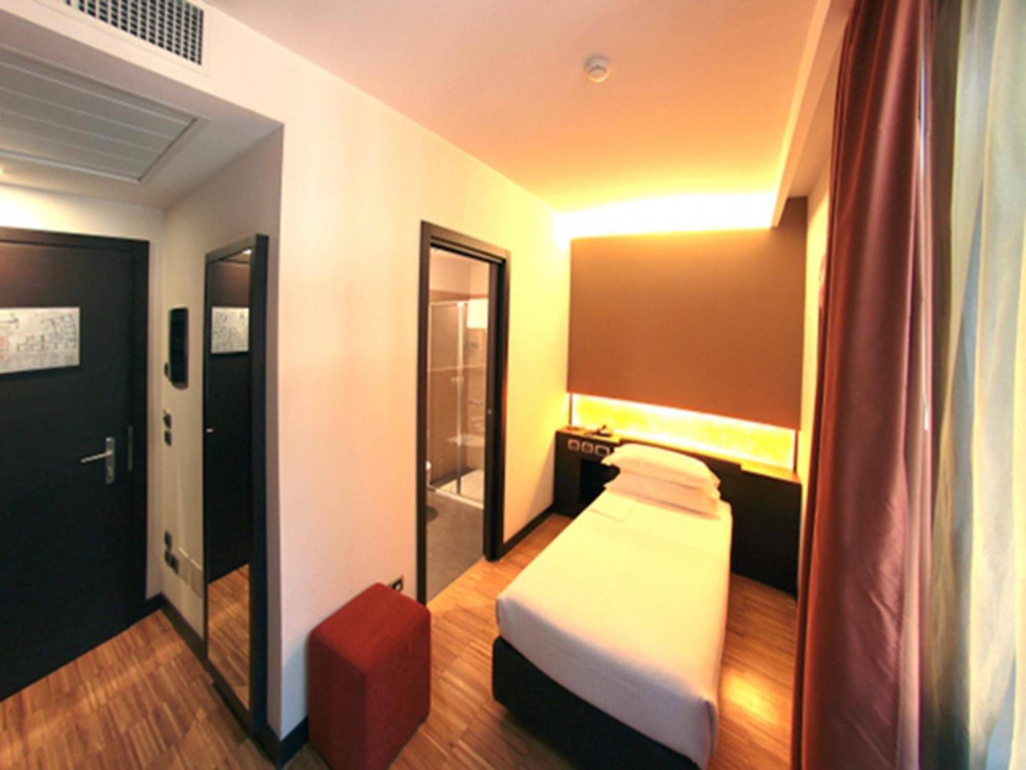 Postumia Hotel Design Oderzo Δωμάτιο φωτογραφία